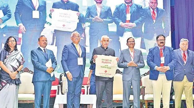 Governor Abdul Nazir: ప్లాస్టిక్‌ రహితంగా అమరావతి