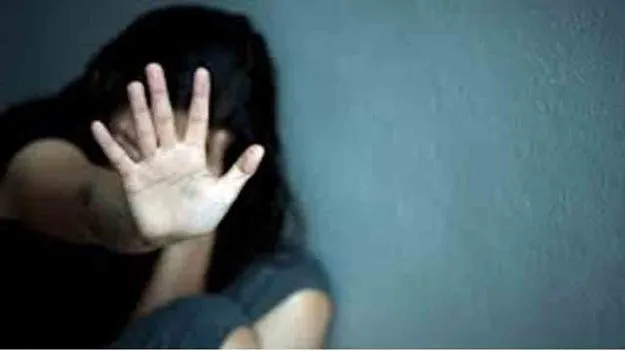 Harassment in Schools: కీచక టీచర్లు.. పాఠశాలల్లో విద్యార్థినులపై లైంగిక వేధింపులు