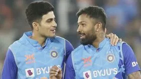 Shubman Gill Hardik Pandya: ఆసియా కప్ 2025 టీ20లో శుభ్‌మాన్ గిల్ రీఎంట్రీ.. హార్దిక్‌ పాండ్యాకు ఛాన్స్ లేదా?