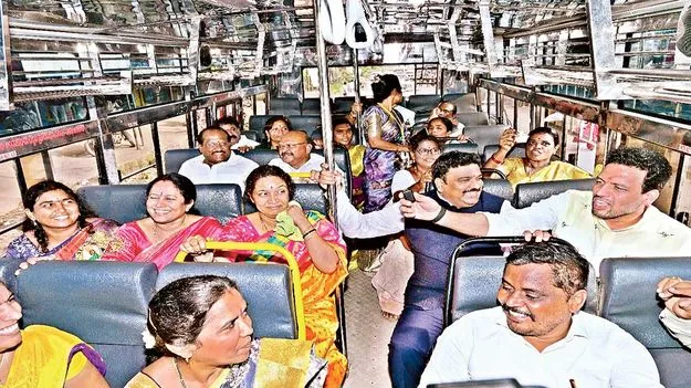 స్త్రీ శక్తి పథకానికి శ్రీకారం