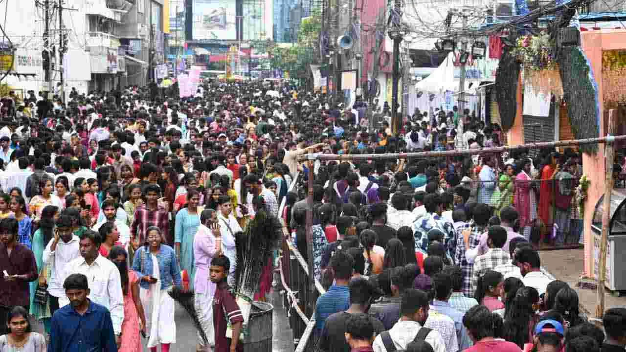 ఇస్కాన్ దేవాలయంలో ఘనంగా కృష్ణాష్టమి వేడుకలు