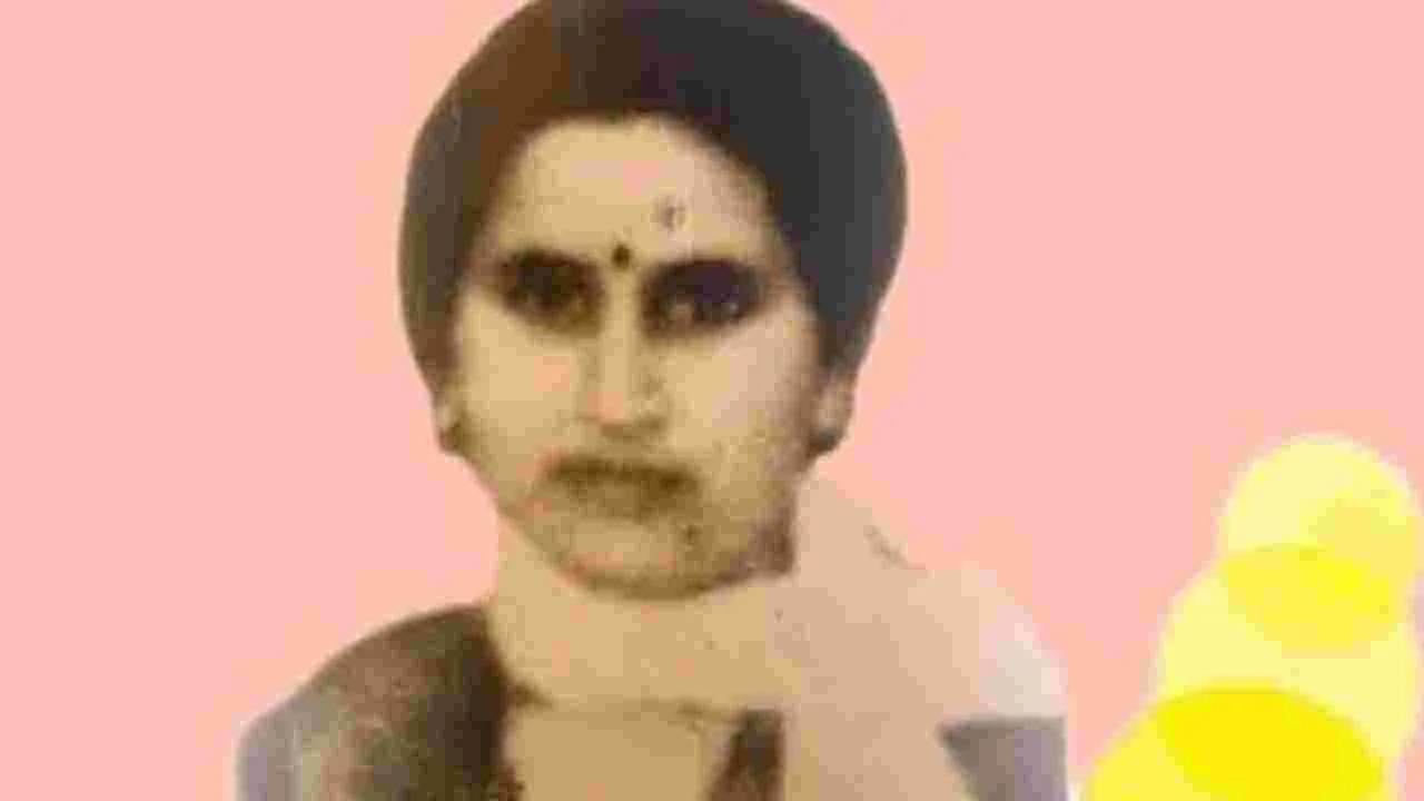 Kashmiri Pandit Murder: కశ్మీర్ పండిట్ మహిళ హత్య.. 35 ఏళ్ల నాటి కేసును ఛేదించేందుకు పోలీసుల సోదాలు