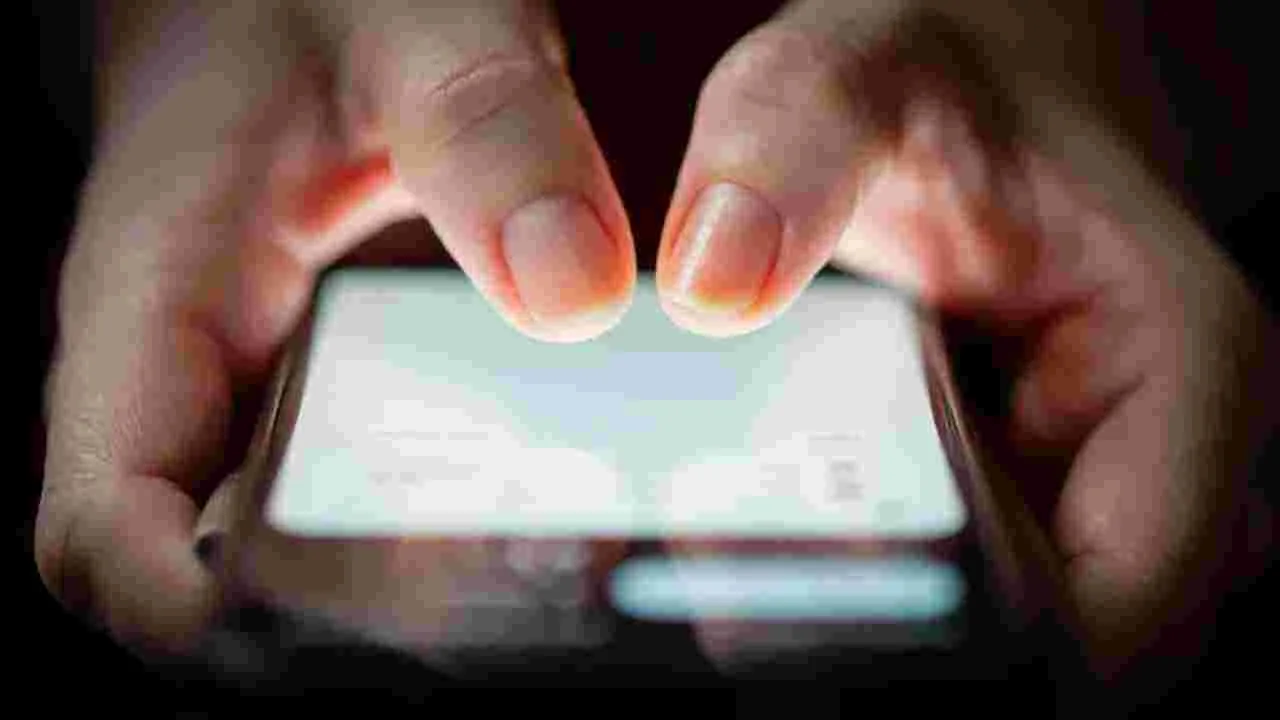 Kerala NRI Booked: భారత స్వాతంత్ర్య దినోత్సవం సందర్భంగా అభ్యంతరకర పోస్టులు.. కేరళ ఎన్నారైపై కేసు