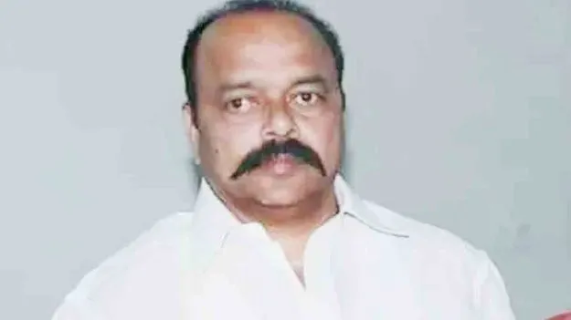 Congress: కొండా మురళితో కాంగ్రెస్ క్రమశిక్షణ కమిటీ సమావేశం.. ఎందుకంటే..