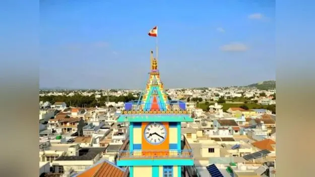 World's Richest Village: భారత్‌లోని ఈ గ్రామం ప్రపంచవ్యాప్తంగా ఫేమస్.. ఇక్కడి వారు ఎంత రిచ్ అంటే..