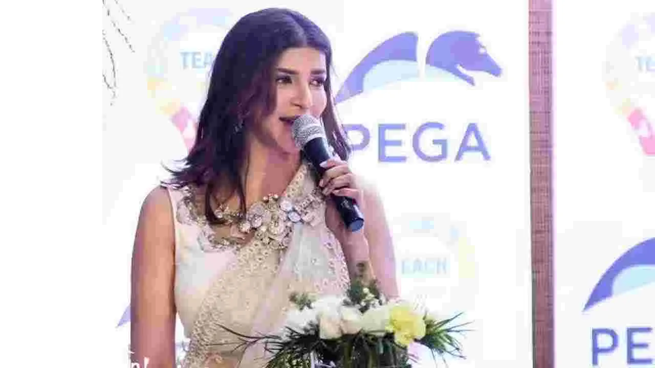 Manchu Lakshmi: తెలుగు రాష్ట్రాల్లో విద్యా విప్లవం మంచు లక్ష్మీ ఆశయం