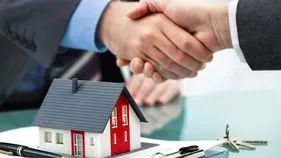 Moratorium vs EMI: ఉద్యోగం పోయిన తర్వాత లోన్ EMIలు చెల్లించాలా? లేక మారటోరియం తీసుకోవాలా? ఏది బెటర్