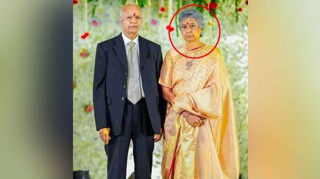 Nandamuri Padmaja: పద్మజ పార్థీవదేహానికి నివాళులర్పించిన సీఎం చంద్రబాబు..