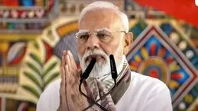 PM Modi: 50 గంటల అరెస్టుతో ఉద్యోగిని సస్పెండ్ చేస్తుంటే పీఎంలకు ఎందుకు వర్తించదు?