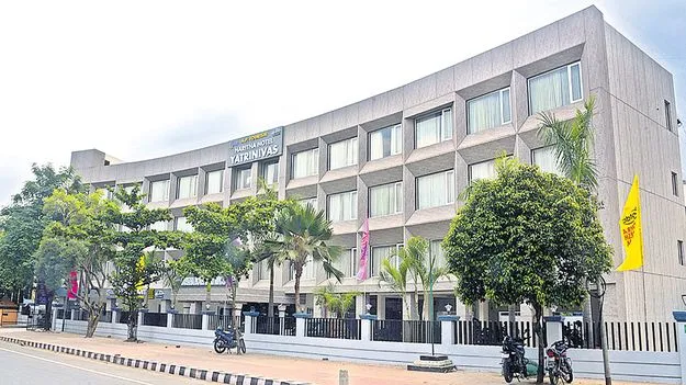 యాత్రి నివాస్‌ సిద్ధం