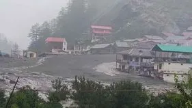 Cloudburst: జల ప్రళయం.. కొట్టుకుపోయిన గ్రామం