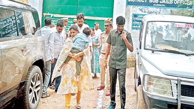 తప్పుడు కేసులతో భయపెట్టలేరు