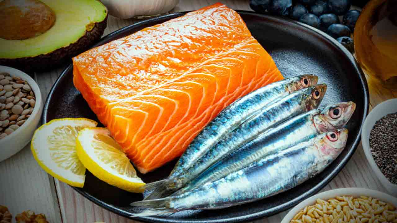 Brain Health Tips: ఈ ఆహారాలు తీసుకుంటే చాలు.. మీ బ్రెయిన్ షార్ప్‌గా మారినట్లే..