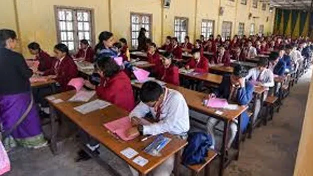 CBSE to Introduce Open Book: 9వ తరగతికి ఓపెన్‌ బుక్‌ పరీక్షలు 