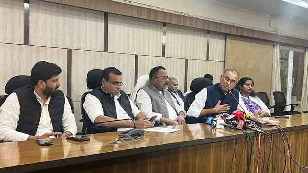 Telangana Congress MPs: యూరియాపై ఫలించిన ఎంపీల పోరాటం