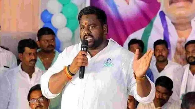  Turaka Kishore: తురకా కిషోర్‌ను తక్షణమే విడుదల చేయండి: హైకోర్టు