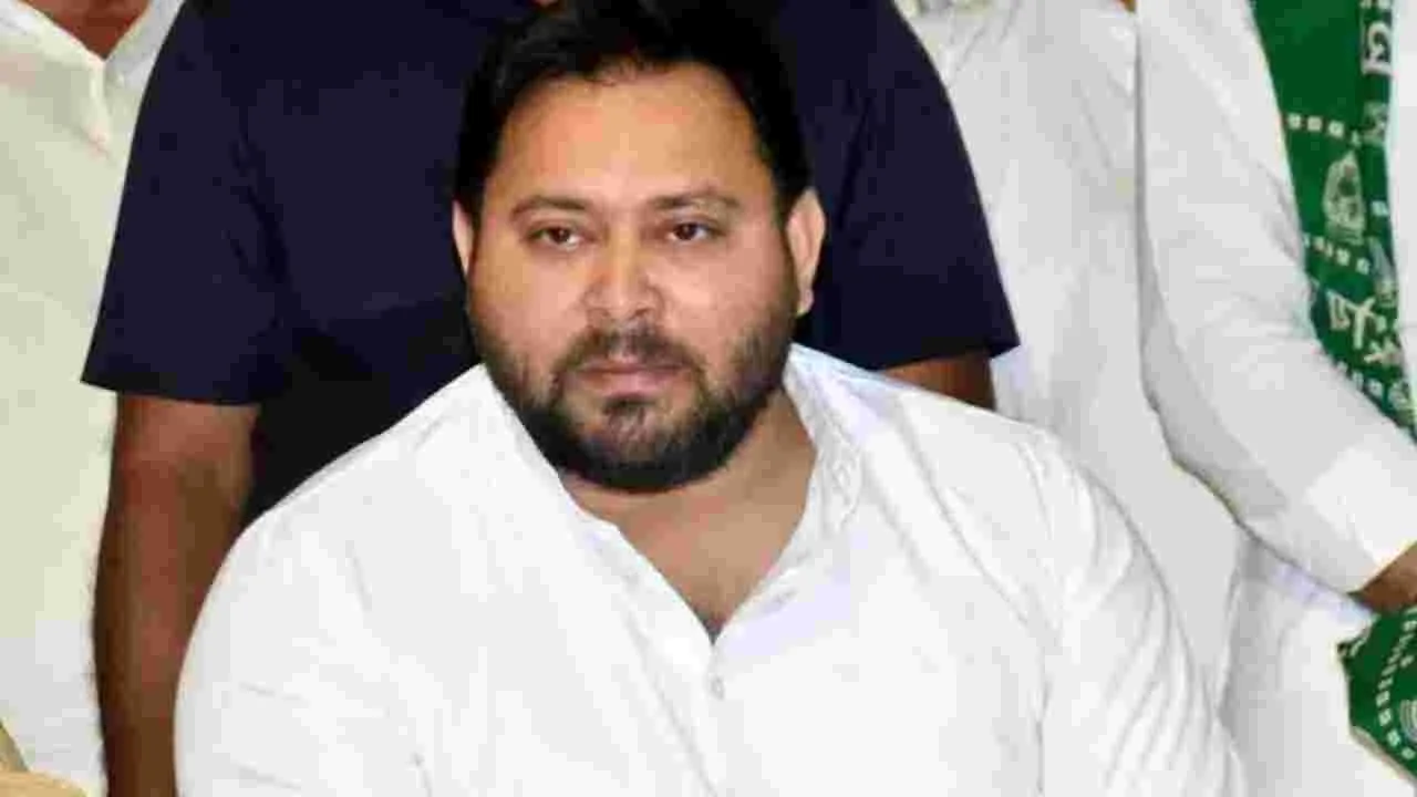 Tejaswi Yadav: ప్రధానిపై సోషల్ మీడియాలో కామెంట్స్.. తేజస్వి యాదవ్‌పై మహారాష్ట్ర పోలీసుల కేసు 