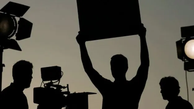 Tollywood Employees Federation Issue: సినీ రంగంలో శ్రమ దోపిడీ జరుగుతోంది: అనిల్ వల్లభనేని..