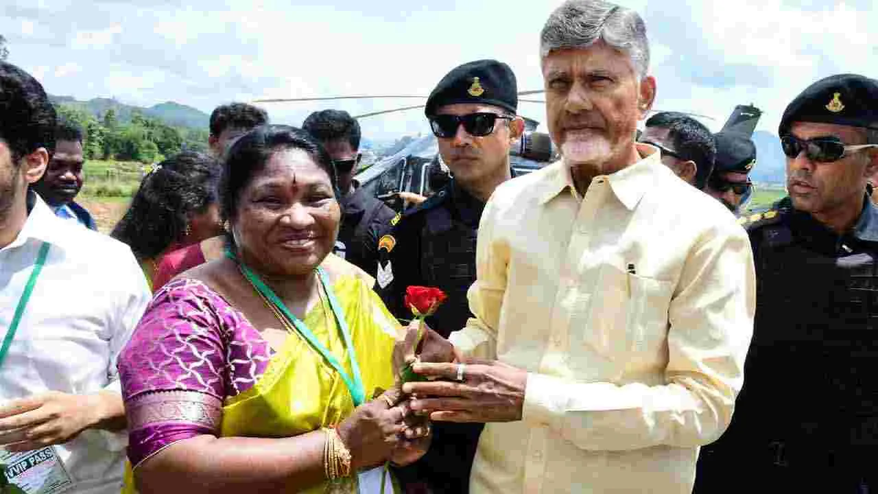CM Forest Tour:  పాడేరు మండలం వంజంగిలో సీఎం చంద్రబాబు అడవి బాట