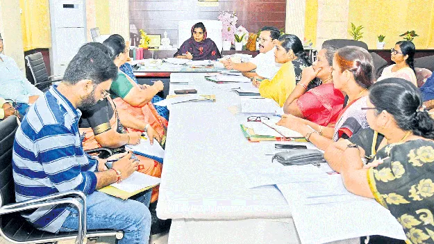 విద్యార్థుల ఆరోగ్య సమస్యలను తేలికగా తీసుకోవద్దు