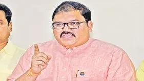 Swachh Andhra Chairman Pattabhiram: లిక్కర్‌ స్కాంలో భూమన