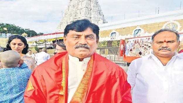 TTD Rules Violation: తిరుమలలో జగన్‌ మేనమామ రాజకీయం