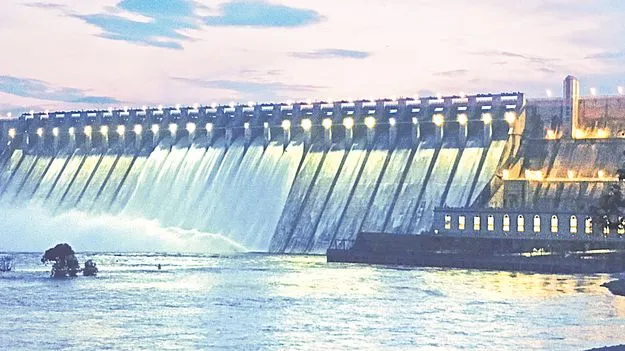 Water Release: మళ్లీ తెరుచుకున్న సాగర్‌ గేట్లు