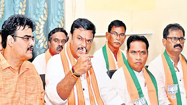 BJP AP Chief P.V.N. Madhav: లిక్కర్‌ స్కాంలో ఎంత పెద్దవాళ్లు ఉన్నా వదిలేది లేదు