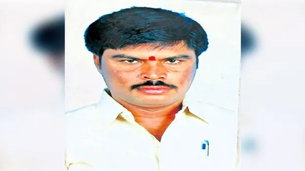  Sri Sathya Sai District: పంట కొని.. డబ్బులు ఎగేసి