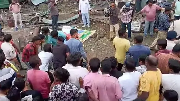 Police Investigation:పేలుడుకు కారణం రక్షణ శాఖ వస్తువు