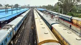 Visakhapatnam: పలు రైళ్లు రద్దు.. గమ్యాల కుదింపు