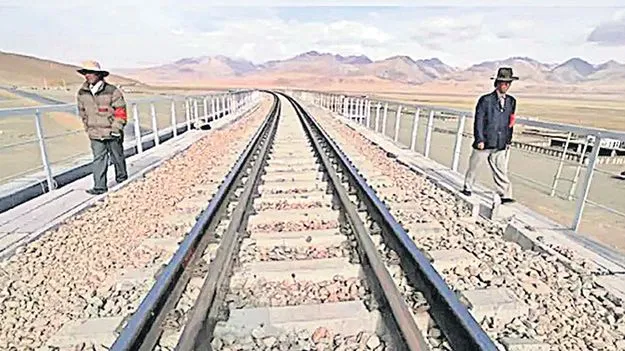 China Railway Project: ఎల్‌ఏసీ సమీపం నుంచి చైనా భారీ రైల్వే లైన్‌