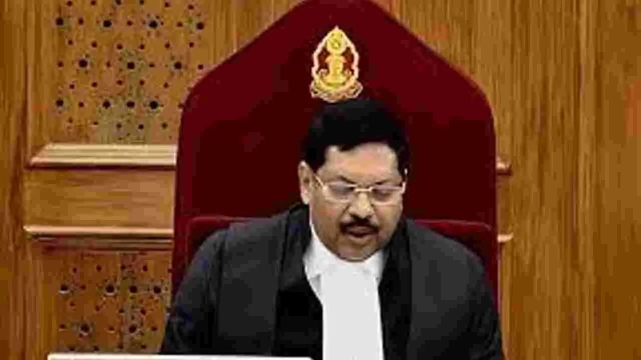 CJI Gavai: హైకోర్టు జడ్జిల సామర్థ్యంపై సుప్రీం జడ్జిల కామెంట్లు వద్దు