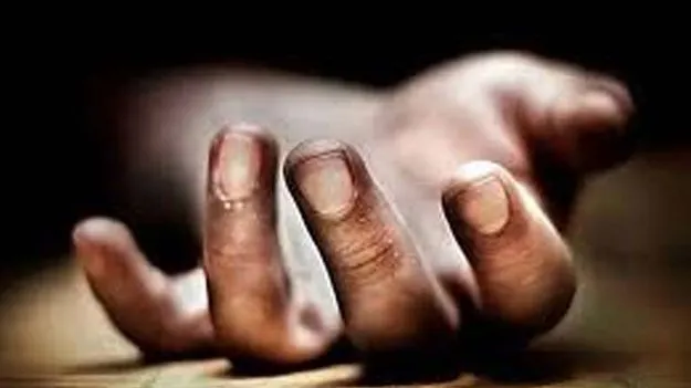 Lose Lives to Electric Shock: విద్యుత్‌ షాక్‌తో తండ్రీకొడుకుల మృతి