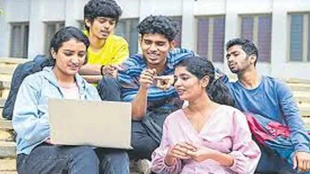 Engineering Admissions: సీఎస్ఈలో 5,261.. కోర్‌లో 6,075 