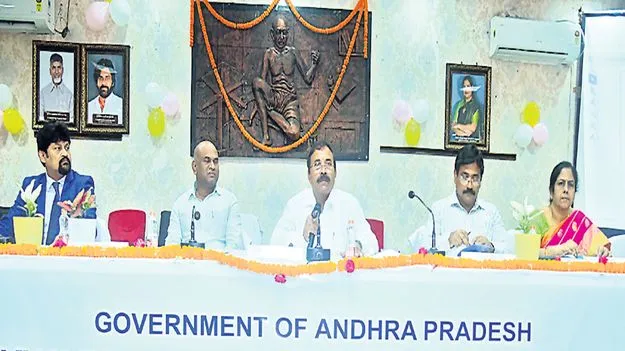 హాస్టళ్లలో ఉత్తమ బోధన