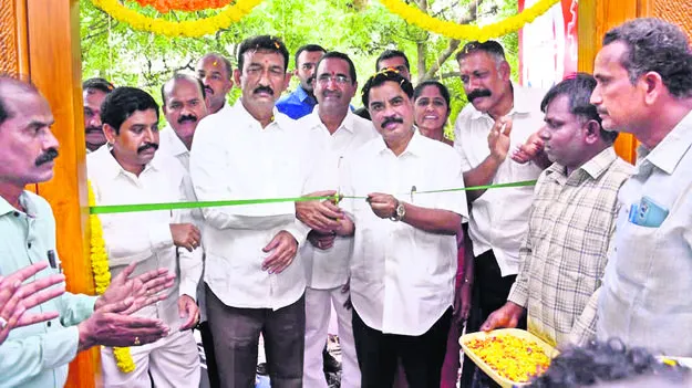   ప్రభుత్వ ఉద్యోగులకు కూటమి అండ : ఎమ్మెల్యే 