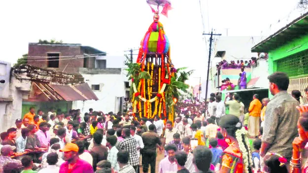 వైభవంగా  రథోత్సవం