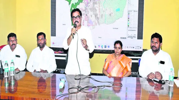 దుర్గం అభివృద్ధికి సలహాలివ్వండి :ఎమ్మెల్యే 