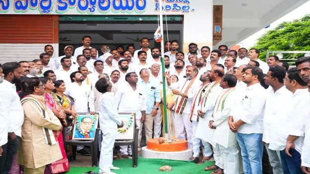 ఘనంగా స్వాతంత్య్ర దినోత్సవం