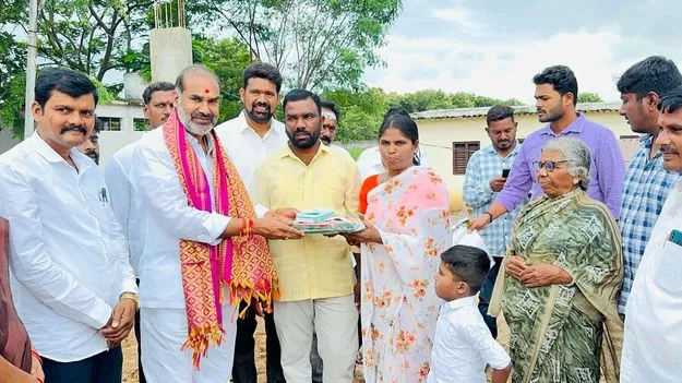 దేశానికి రోల్‌మోడల్‌గా తెలంగాణ