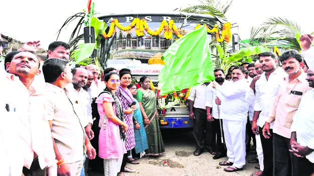 స్త్రీశక్తికి శ్రీకారం