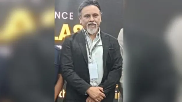 Dont Rely On Books For Surgery: పుస్తకాలు చూసి సర్జరీలు చేయవద్దు