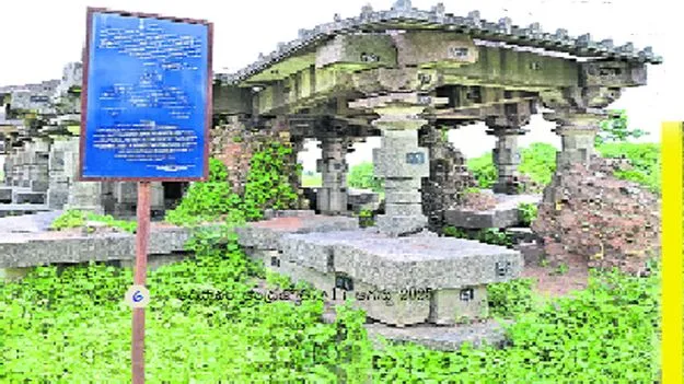 కాకతీయుల రహస్య సొరంగాలున్న నేల ఇదే..