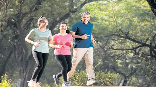 ఆరోగ్యంగా ఉండాలంటే ఏం తినాలి..