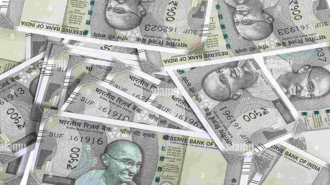 Hyderabad: ఉద్యోగాలిప్పిస్తామని.. రూ. కోటీ 40 లక్షలు వసూలు చేసి...