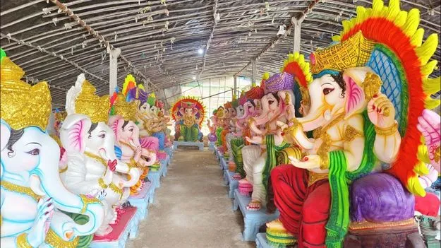 Vinayaka Chavithi: మట్టి గణపతులపై మనసేది..