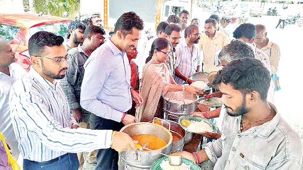 Applicants' Satisfaction  అర్జీదారుల సంతృప్తస్థాయి పెరగాలి