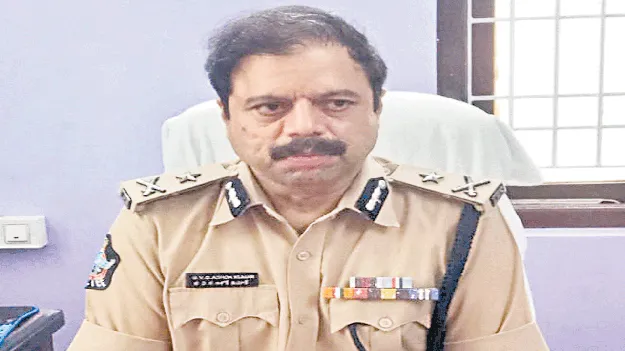 సూచించిన ప్రదేశాల్లోనే గణేష్‌ నిమజ్జనం