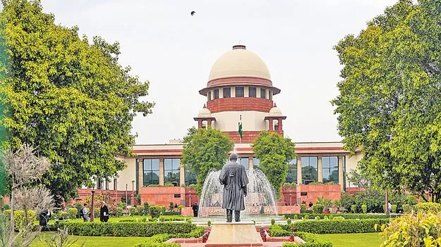 Supreme Court: హైకోర్టుల్లో ఏం జరుగుతోంది